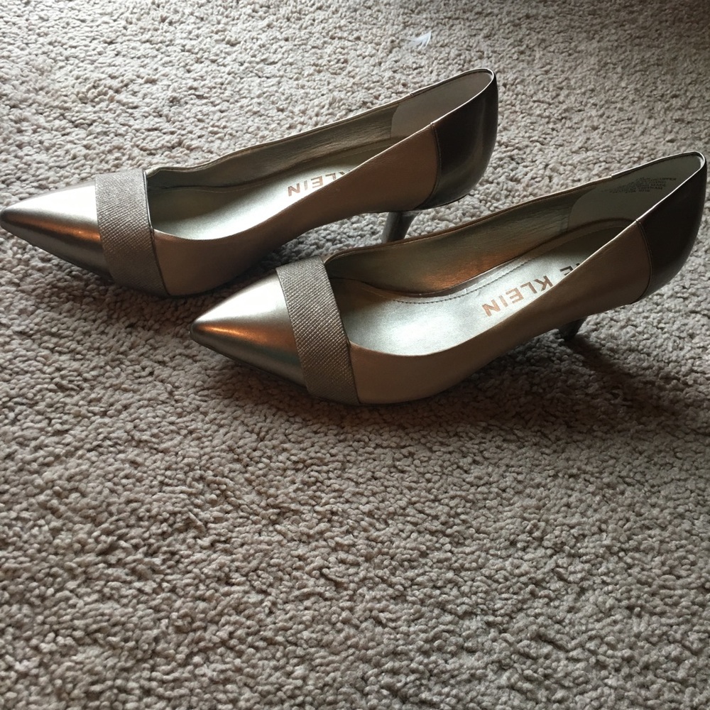 Anne Klein heels